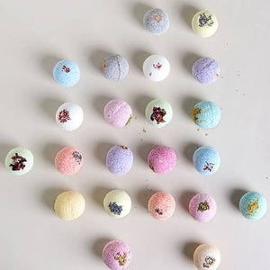 Lizush Bath Bombs ~ Various Scents