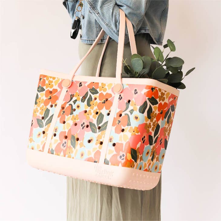 The Darling Effect ~ Lil' Floral Delight Carry-It-All Tote