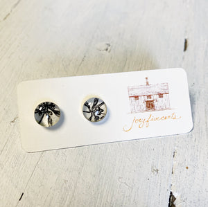 Vintage Imagery Small Circle Studs