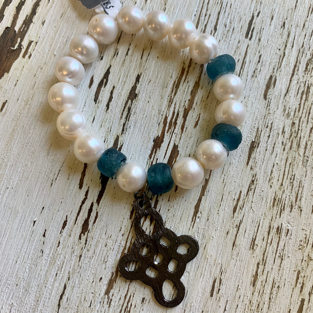 Pearl Beaded Bracelet with Charm